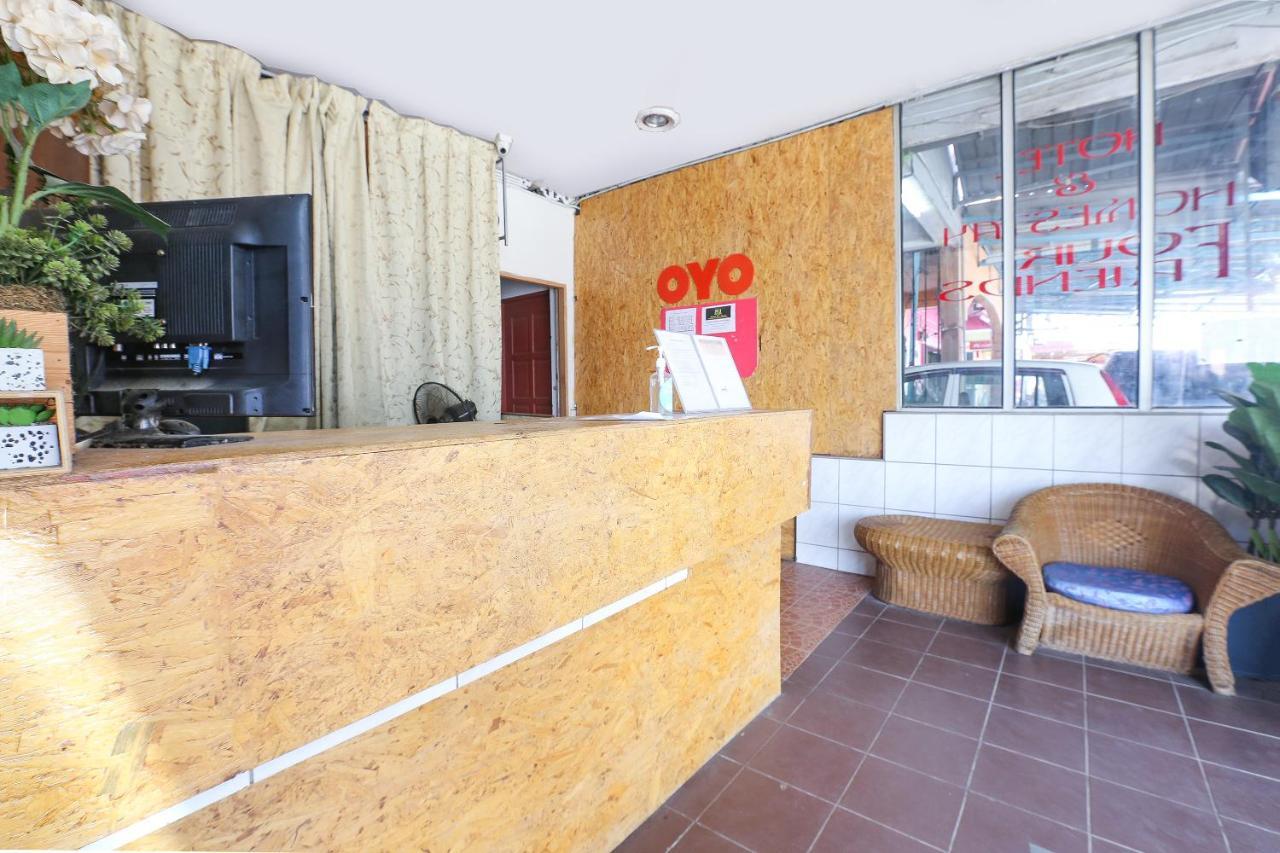 Oyo 90321 Hotel Bajet Sri Manal Tanah Merah  Exterior foto